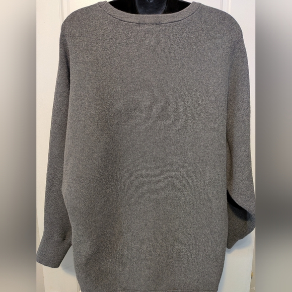 Calvin Klein Grey Oversized Logo Sweater XL Dolman Sleeve ✨☁️ - Picture 3 of 6